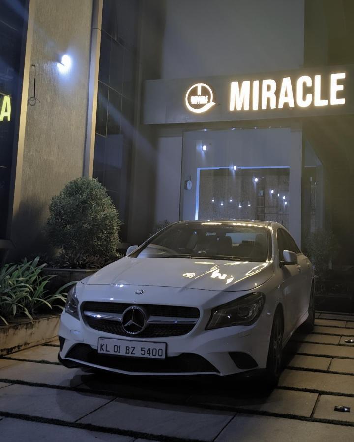 Miracle Hotel And Resorts Kozhikode Buitenkant foto
