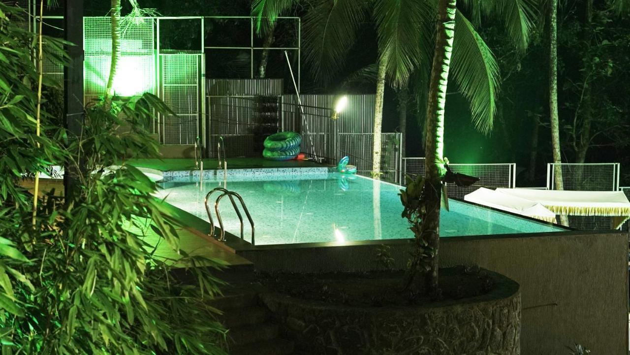 Miracle Hotel And Resorts Kozhikode Buitenkant foto
