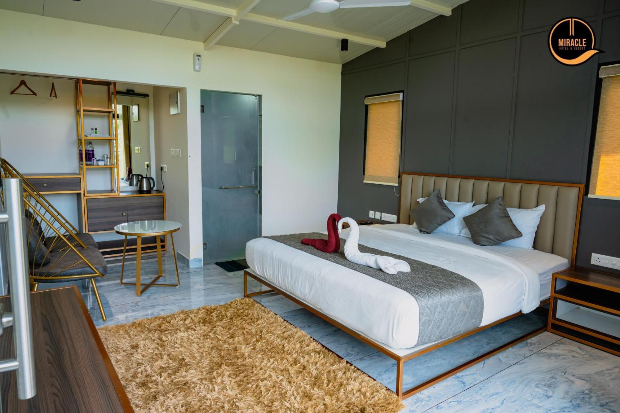 Miracle Hotel And Resorts Kozhikode Buitenkant foto