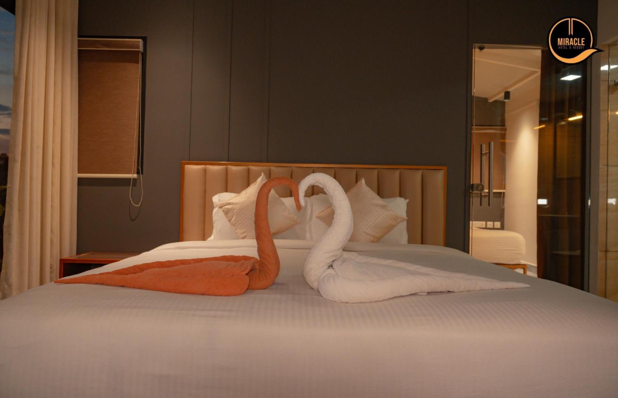 Miracle Hotel And Resorts Kozhikode Buitenkant foto
